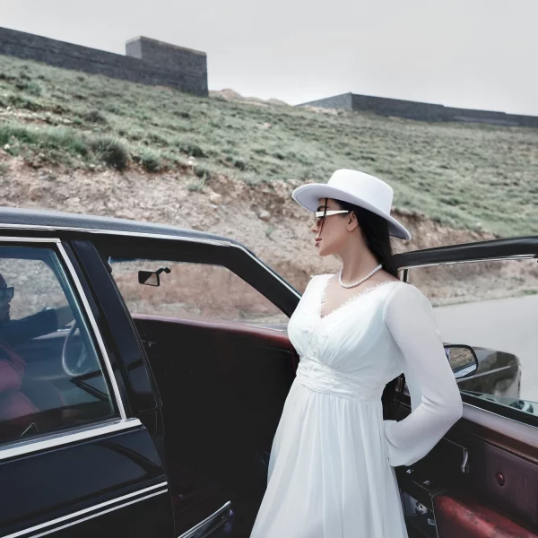 Sahar salari studio portfolio 27 600x600